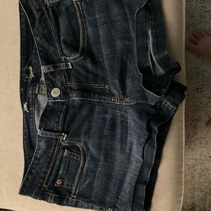 Jean short AE size 14